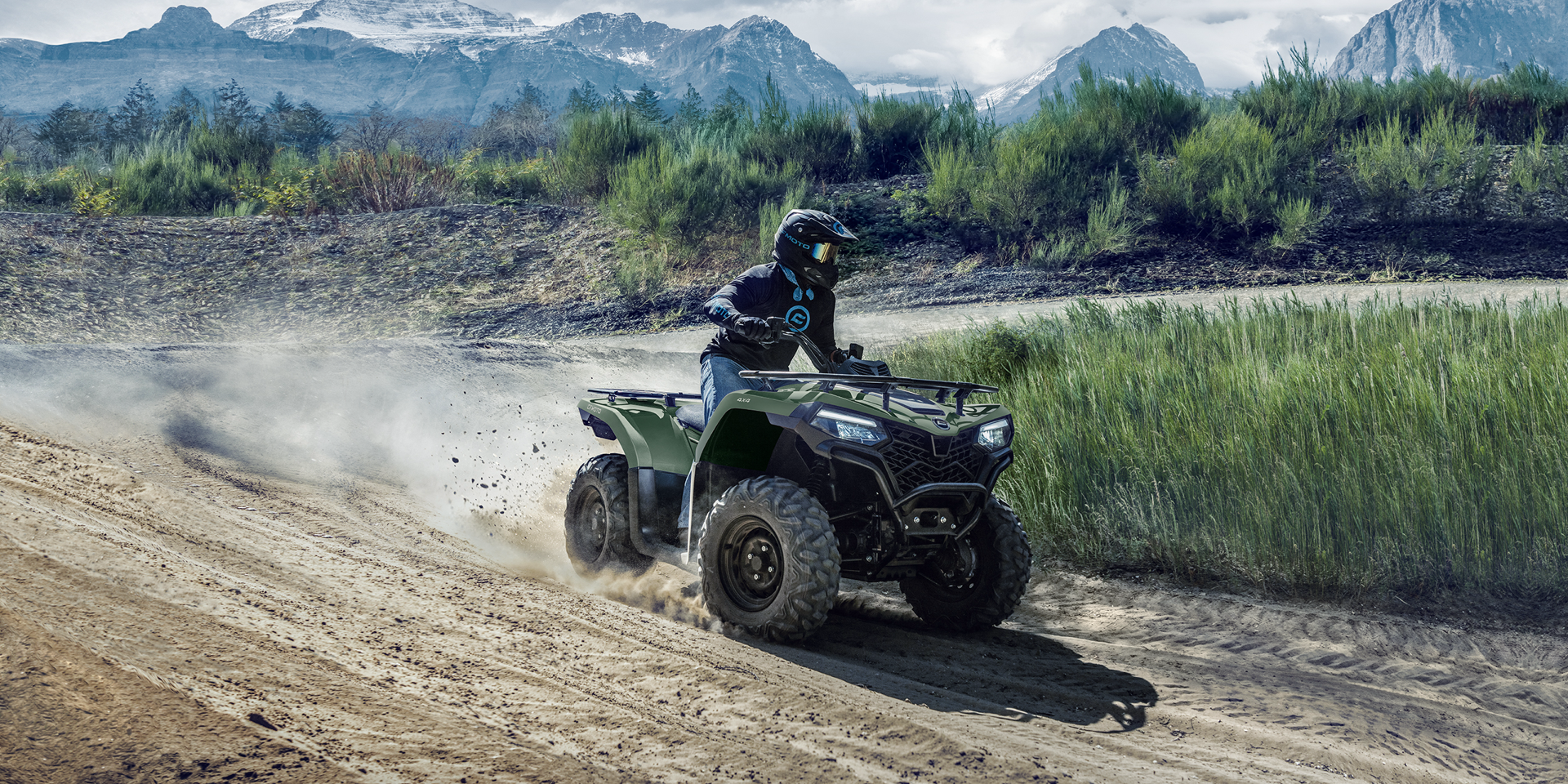 CFORCE 450 hero photo